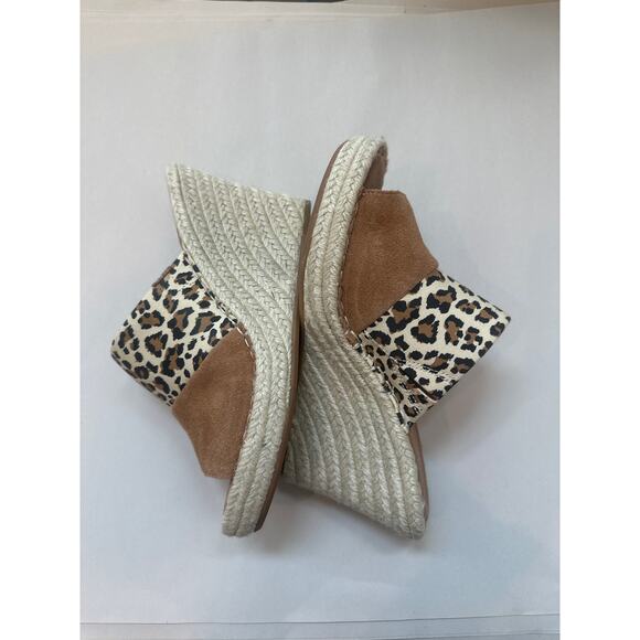 Toms Tan and Leopard Print Open Toe Jute Base Wedge - Picture 2 of 6